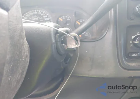 2003 GMC Sierra 1500 Work Truck from USA, damaged, VIN 2GTEC19X131313814